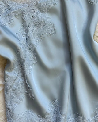 Canotta satin asimmetrica con pizzo 3 colori
