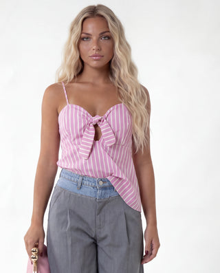 Top rosa con coppe push up