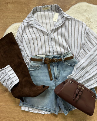 Short regular con cintura ecopelle marrone