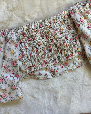 Top crop bianco floreale