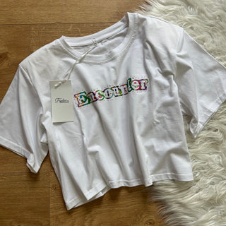 T-shirt crop con spalline imbottite