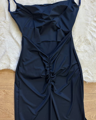 Abito longuette blu navy con spacco laterale
