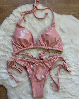 Bikini triangolo glossy con slip brasiliana regolabile