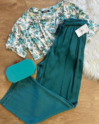 Maglia crop Tiffany con manicotti a guanto