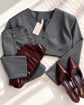 Tailleur Gessato Crop & Tailored Pants