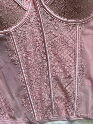 Corpetto bustier con ricami floreali rosa e azzurro