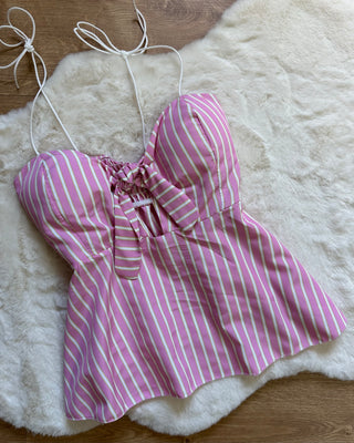 Top rosa con coppe push up