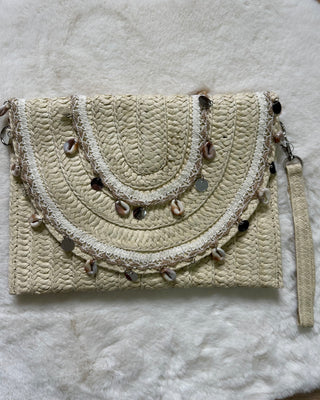 Pochette in paglia con tracolla bianca e beige