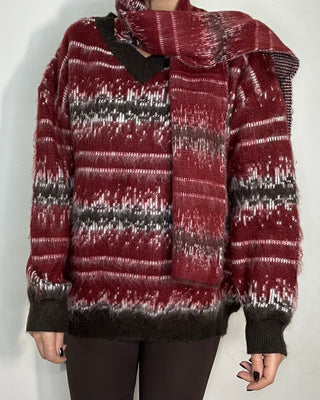 Maxi Pull Sfumato rosso con Sciarpa Coordinata