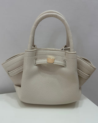 Borsa strutturata effetto pelle martellata