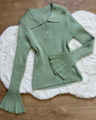 Maglia a costine con colletto polo e maniche a campana 4 colori