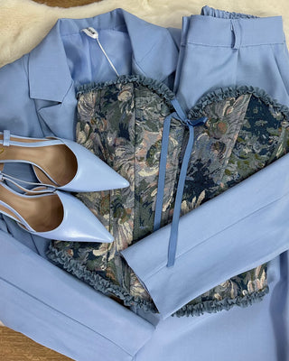 Tailleur crop azzurro