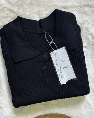 Maglia a costine con colletto polo e maniche a campana 4 colori