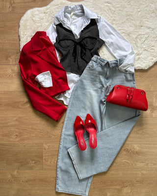 Jeans baggy lavaggio chiaro con risvolto in vita
