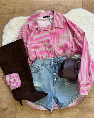 Short denim con bottoni esterni