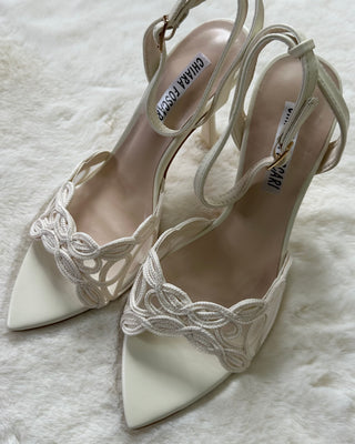 Sandali opentoe avorio con ricamo e cinturino