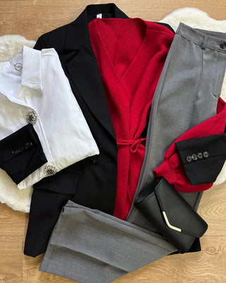 Maglia Incrociata rosso rubino con nodo in vita