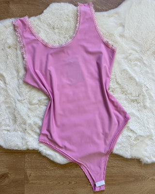 Body basic con dettagli in pizzo 7 colori
