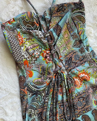 Abitino paisley con coppe preformate