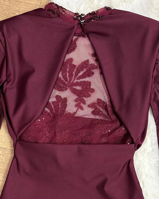 Dress Burgundy con Ricami & Maniche Aperte