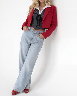 Jeans baggy lavaggio chiaro con risvolto in vita